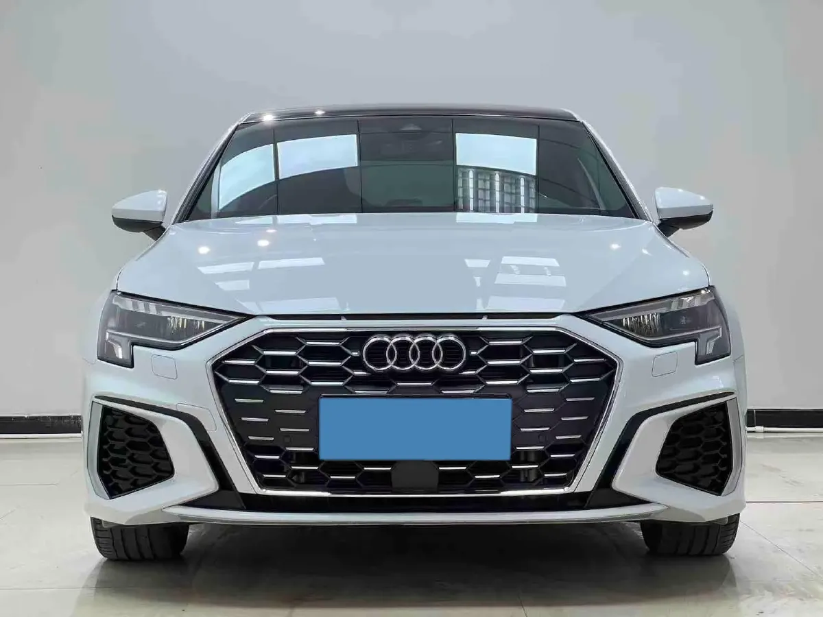 2022 Audi A3 1.4T 150HP L4 7DCT,autocango,china used car exporter,china ev exporter,chinese used car exporter,chinese used ev exporter