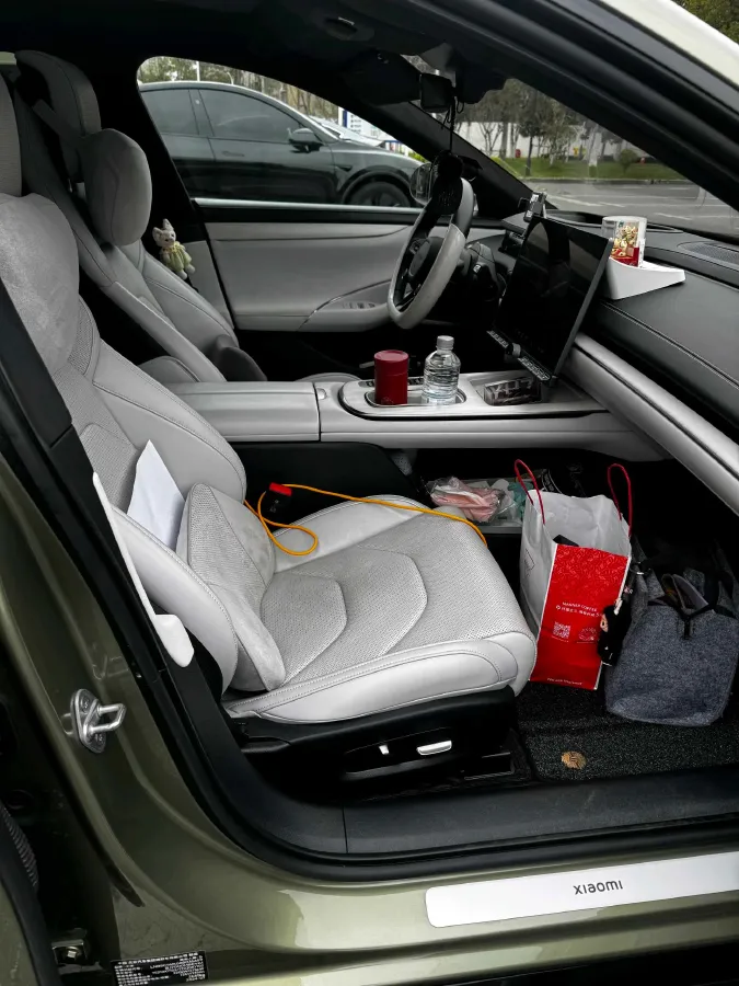 2024 MI SU7 BEV 101KWH,autocango,china used car exporter,china ev exporter,chinese used car exporter,chinese used ev exporter