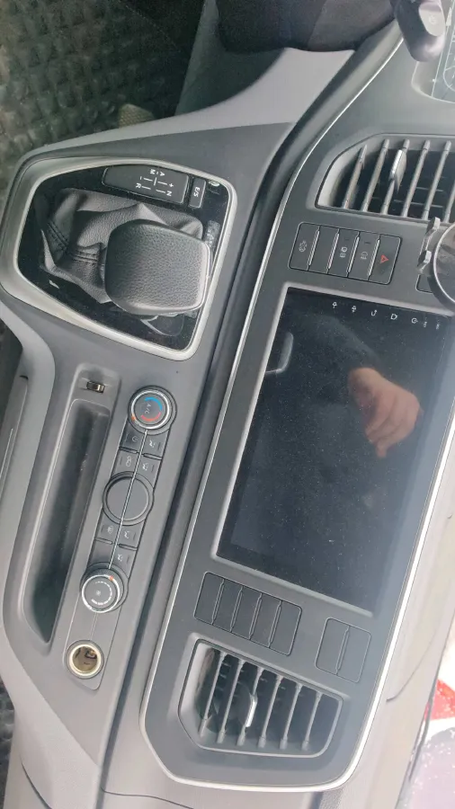 2024 MAXUS XinTu V80 2.0T 147HP L4 6SMG,autocango,china used car exporter,china ev exporter,chinese used car exporter,chinese used ev exporter