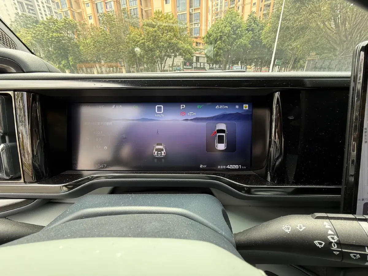 2023 Toyota Crown Kluger 2.5L 189HP L4 E-CVT Hybrid,autocango,china used car exporter,china ev exporter,chinese used car exporter,chinese used ev exporter