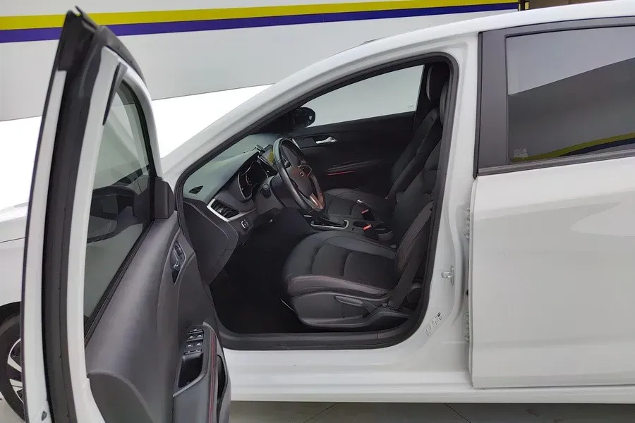 2020 Chevrolet Monza 1.3T 163HP L3 6AT,autocango,china used car exporter,china ev exporter,chinese used car exporter,chinese used ev exporter