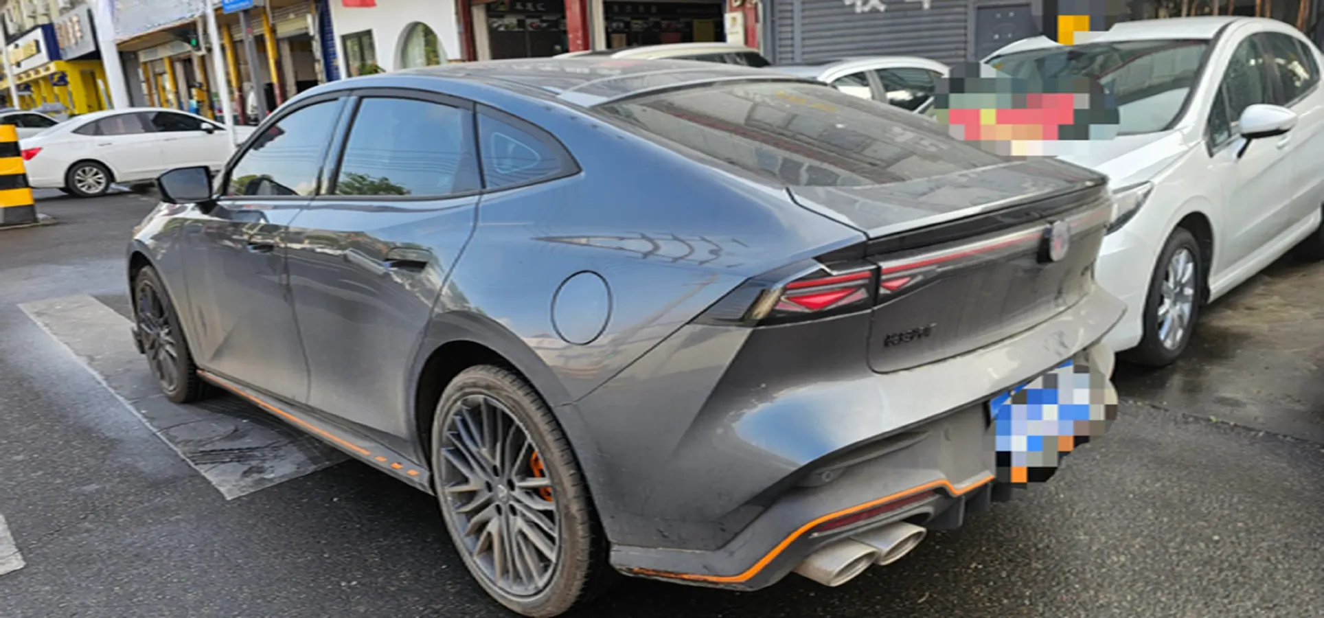 2025 ChangAn UNI-V 2.0T 245HP L4 8AT,autocango,china used car exporter,china ev exporter,chinese used car exporter,chinese used ev exporter