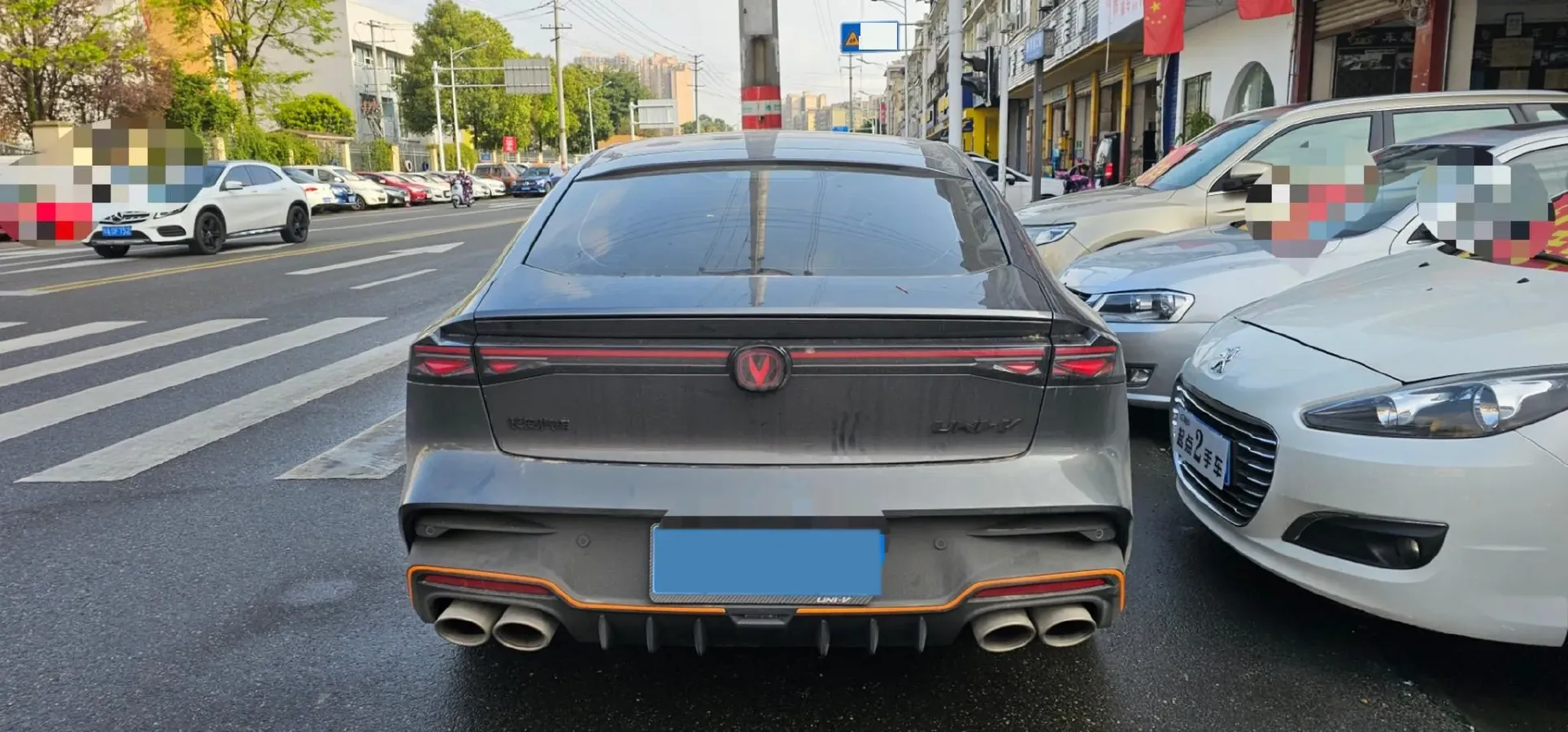 2025 ChangAn UNI-V 2.0T 245HP L4 8AT,autocango,china used car exporter,china ev exporter,chinese used car exporter,chinese used ev exporter