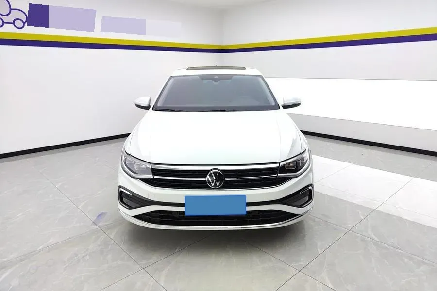 2024 Volkswagen Bora 1.5T 160HP L4 7DCT,autocango,china used car exporter,china ev exporter,chinese used car exporter,chinese used ev exporter