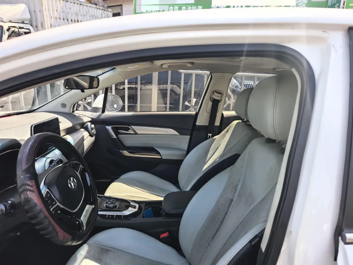 2018 BeiJing Auto EU5 BEV 60.23KWH,autocango,china used car exporter,china ev exporter,chinese used car exporter,chinese used ev exporter