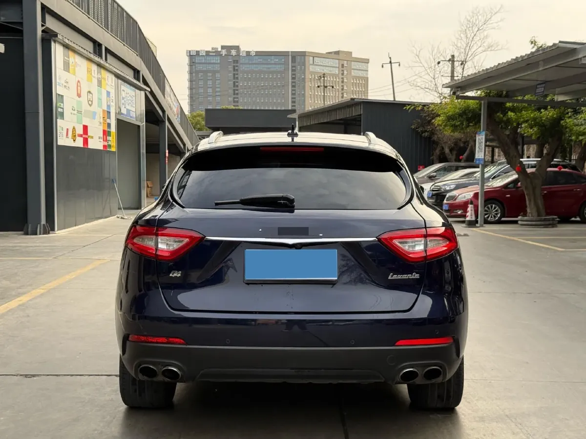 2018 Maserati Levante 3.0T 350HP V6 8AT,autocango,china used car exporter,china ev exporter,chinese used car exporter,chinese used ev exporter