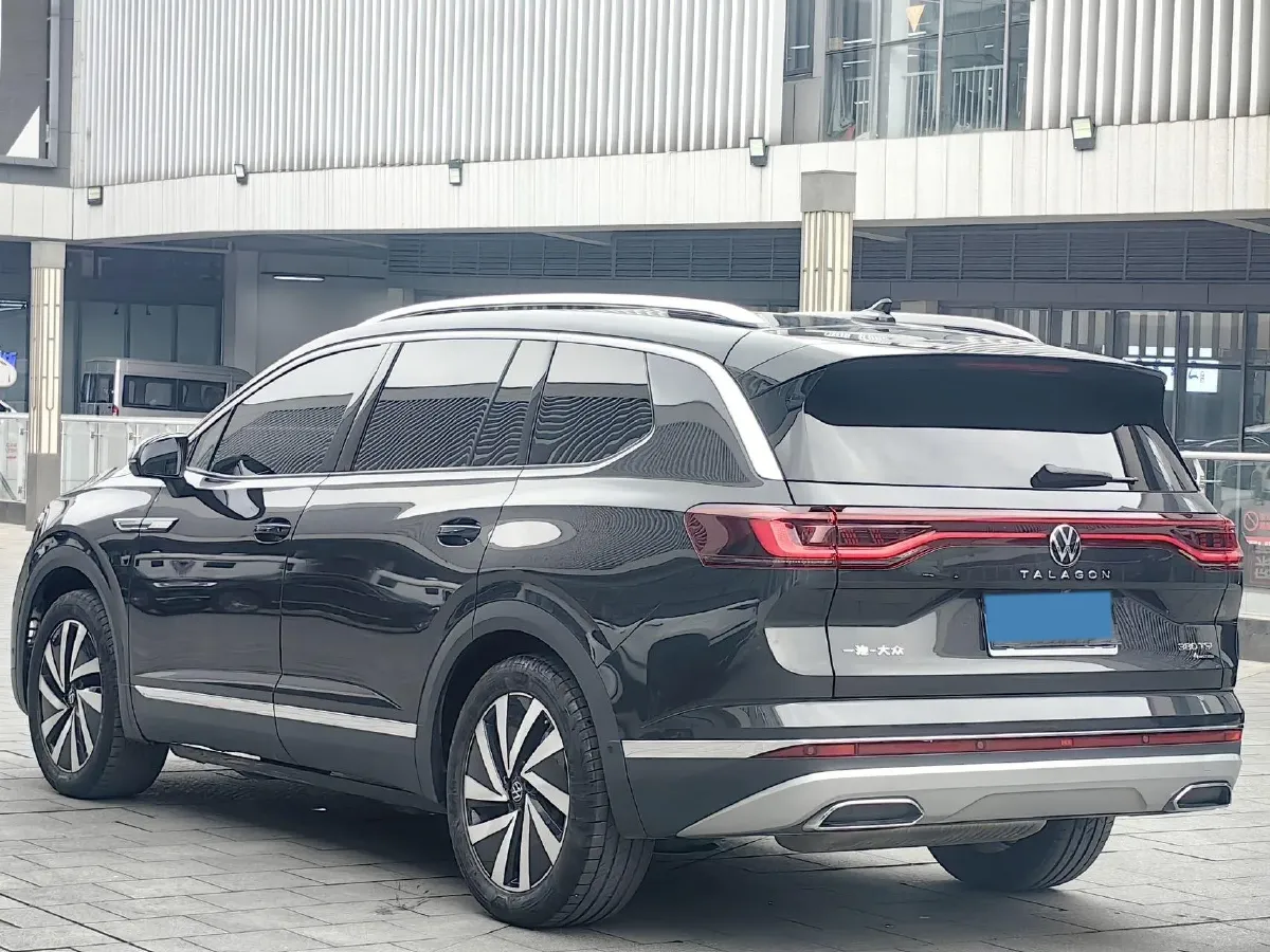 2021 Volkswagen Talagon 2.0T 220HP L4 7DCT,autocango,china used car exporter,china ev exporter,chinese used car exporter,chinese used ev exporter