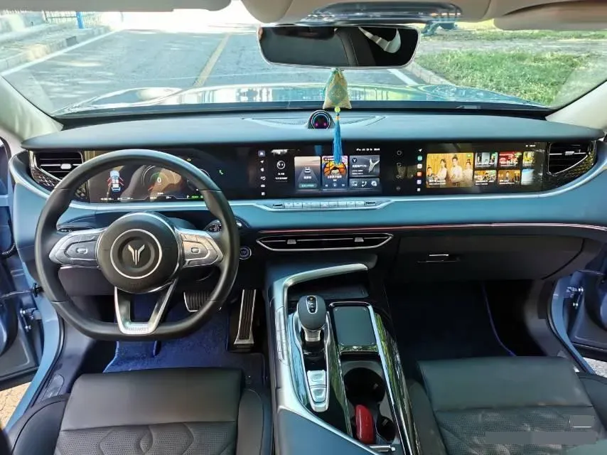 2021 Voyah FREE Range Extended 109HP REEV 33KWH,autocango,china used car exporter,china ev exporter,chinese used car exporter,chinese used ev exporter