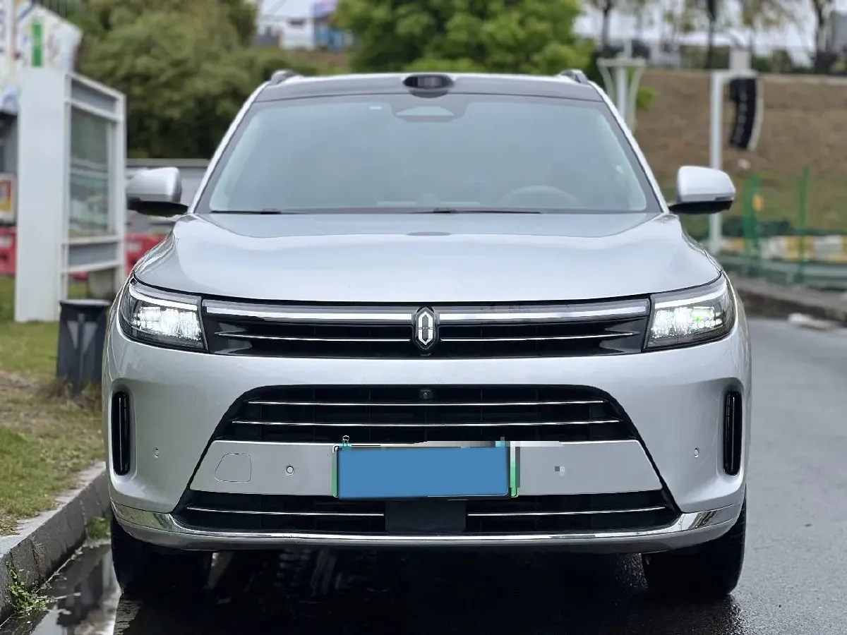 2024 AITO AITO M7 1.5T 152HP L4 REEV 40KWH,autocango,china used car exporter,china ev exporter,chinese used car exporter,chinese used ev exporter