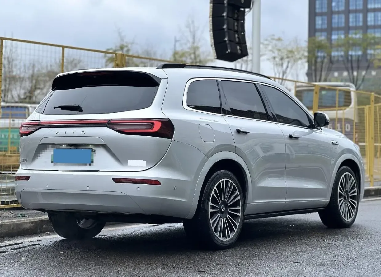 2024 AITO AITO M7 1.5T 152HP L4 REEV 40KWH,autocango,china used car exporter,china ev exporter,chinese used car exporter,chinese used ev exporter