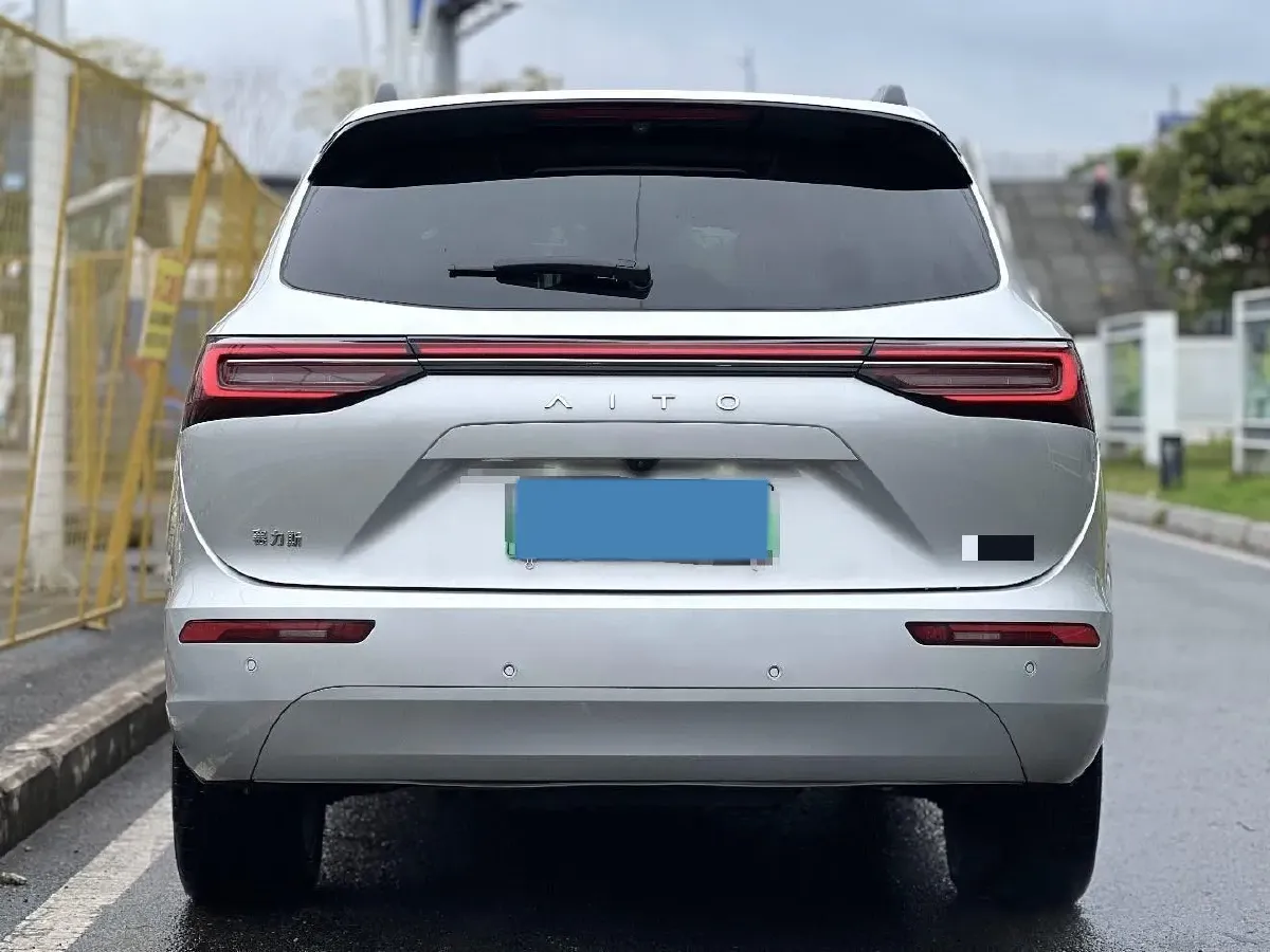 2024 AITO AITO M7 1.5T 152HP L4 REEV 40KWH,autocango,china used car exporter,china ev exporter,chinese used car exporter,chinese used ev exporter