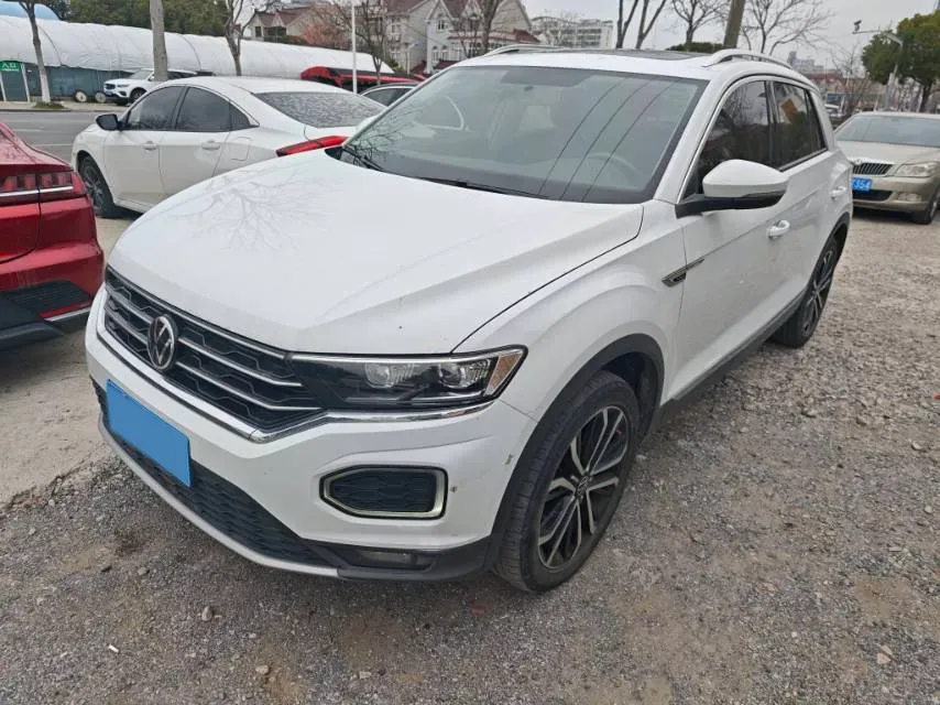 2021 Volkswagen T-Roc 1.4T 150HP L4 7DCT,autocango,china used car exporter,china ev exporter,chinese used car exporter,chinese used ev exporter