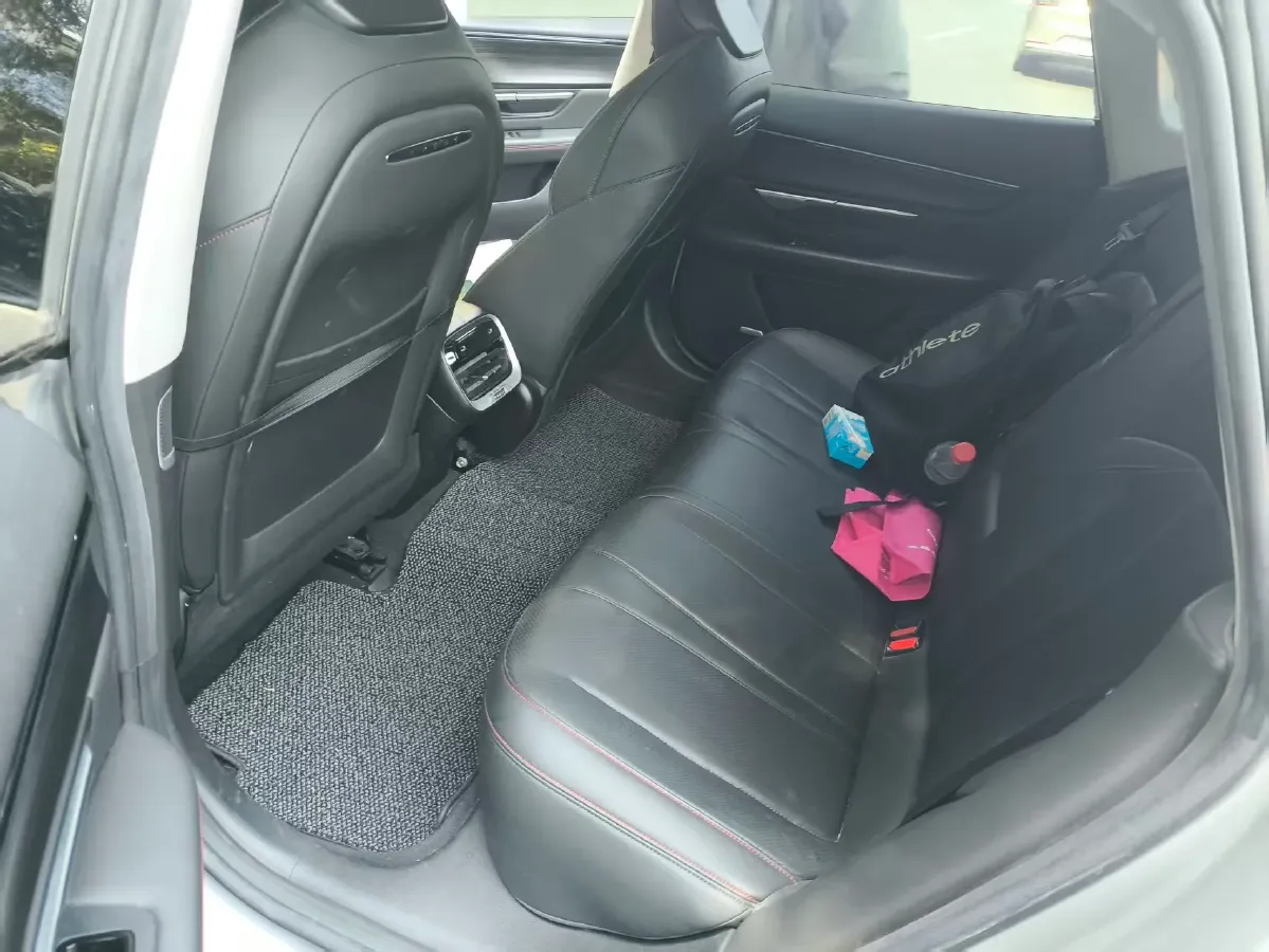 2021 Xpeng P7 BEV 60.2KWH,autocango,china used car exporter,china ev exporter,chinese used car exporter,chinese used ev exporter