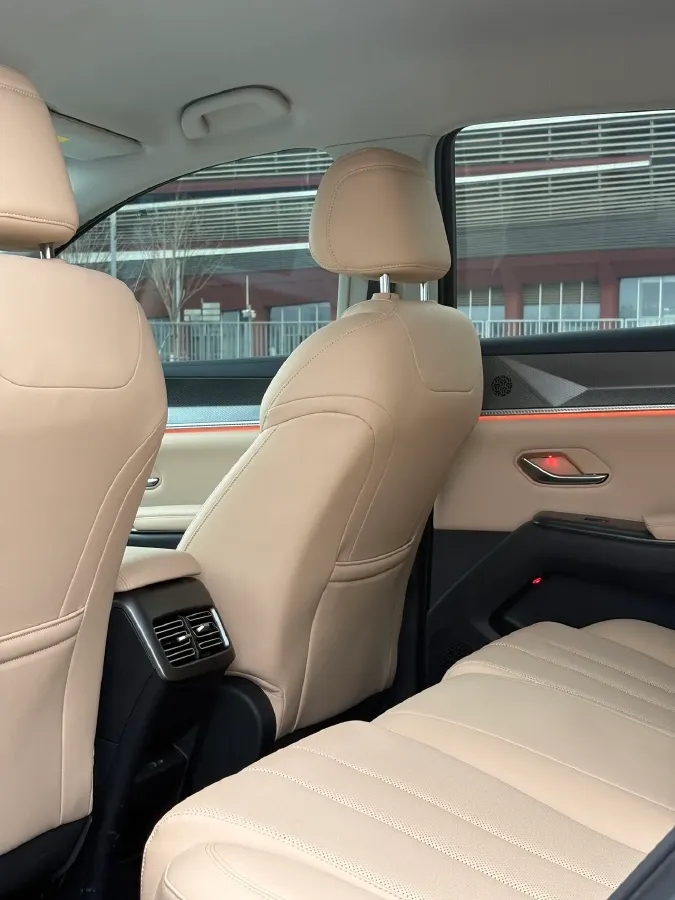 2025 BYD Song Pro 1.5L 101HP L4 E-CVT PHEV 12.9KWH,autocango,china used car exporter,china ev exporter,chinese used car exporter,chinese used ev exporter