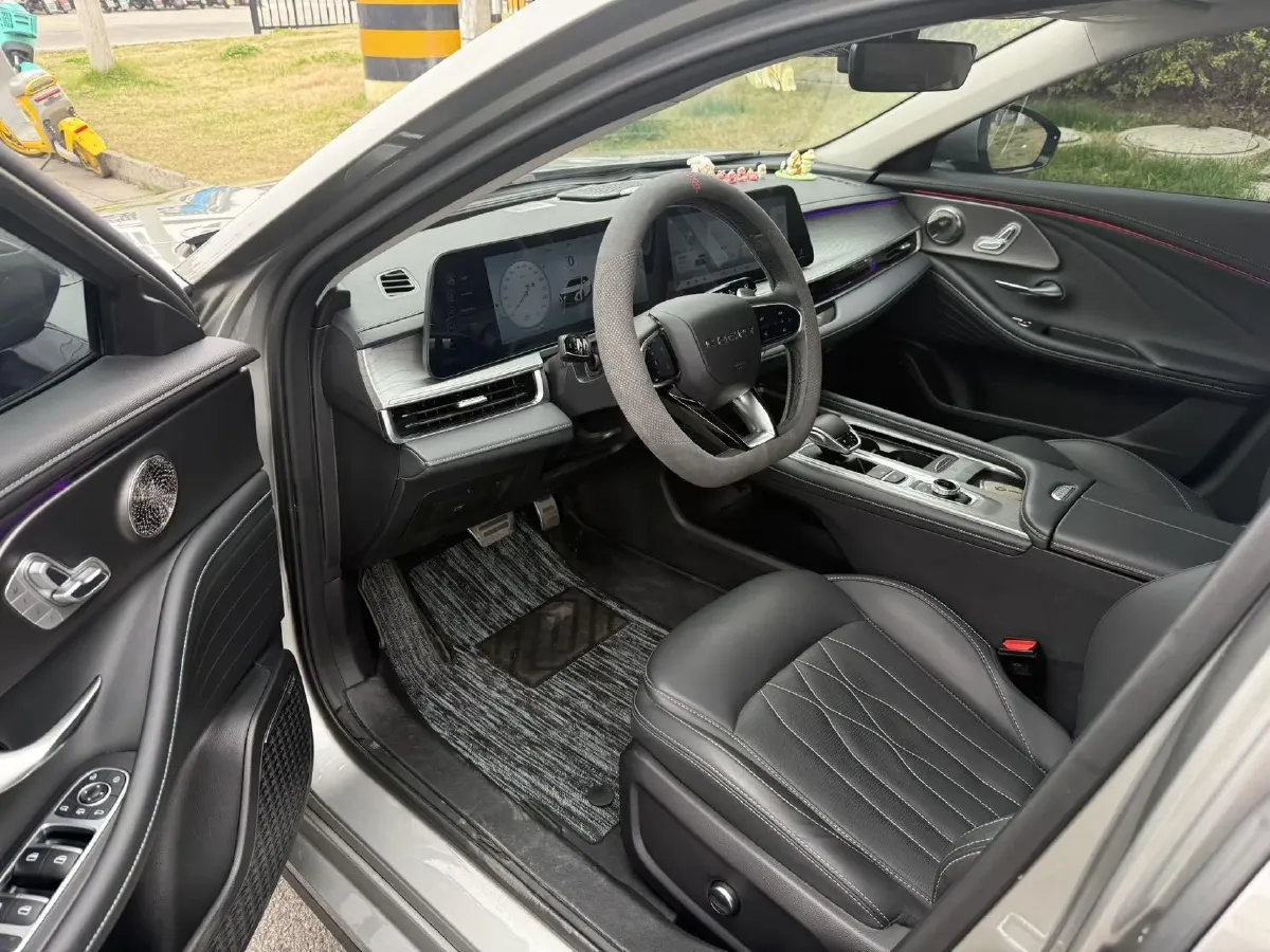 2023 Chery Arrizo 8 2.0T 254HP L4 7DCT,autocango,china used car exporter,china ev exporter,chinese used car exporter,chinese used ev exporter