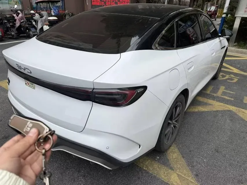 2024 BYD Seal 06 1.5L 101HP L4 E-CVT PHEV 15.87KWH,autocango,china used car exporter,china ev exporter,chinese used car exporter,chinese used ev exporter