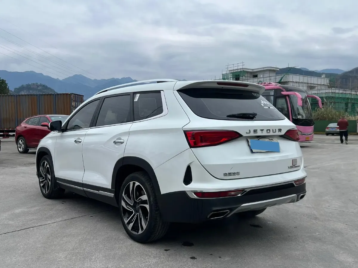 2019 Jetour X90 1.6T 197HP L4 7DCT,autocango,china used car exporter,china ev exporter,chinese used car exporter,chinese used ev exporter