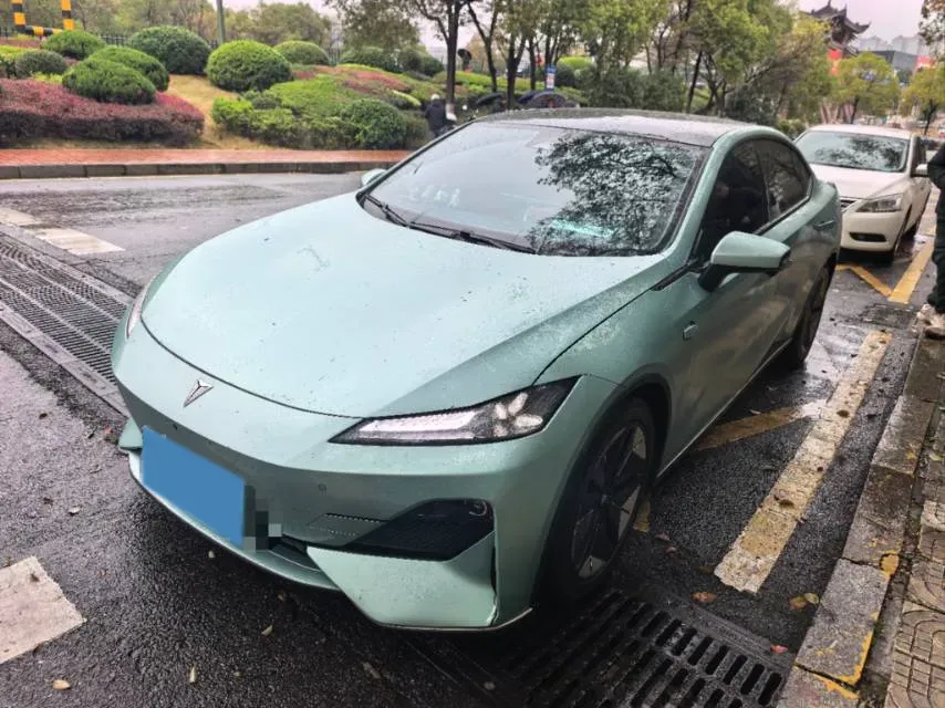 2022 DongFeng Forthing LingZhi EV BEV 68.4KWH,autocango,china used car exporter,china ev exporter,chinese used car exporter,chinese used ev exporter