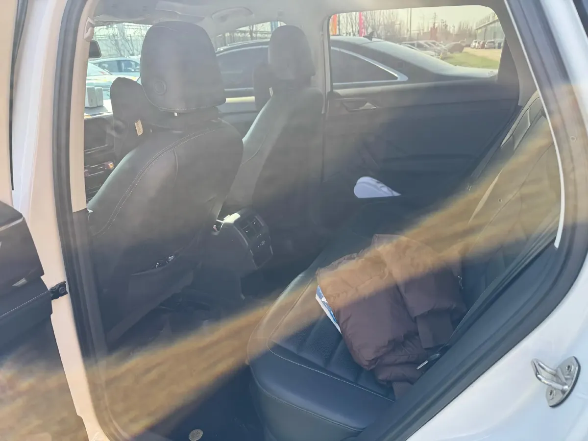 2021 Volkswagen Tharu 1.4T 150HP L4 7DCT,autocango,china used car exporter,china ev exporter,chinese used car exporter,chinese used ev exporter