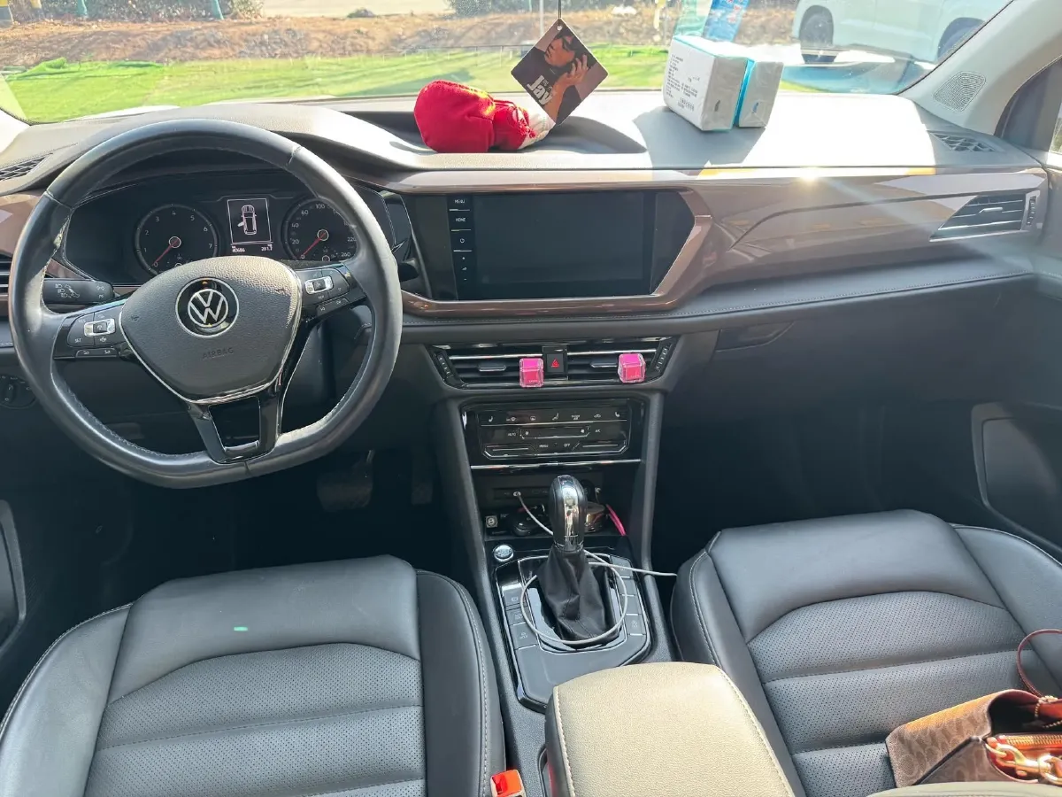 2021 Volkswagen Tharu 1.4T 150HP L4 7DCT,autocango,china used car exporter,china ev exporter,chinese used car exporter,chinese used ev exporter