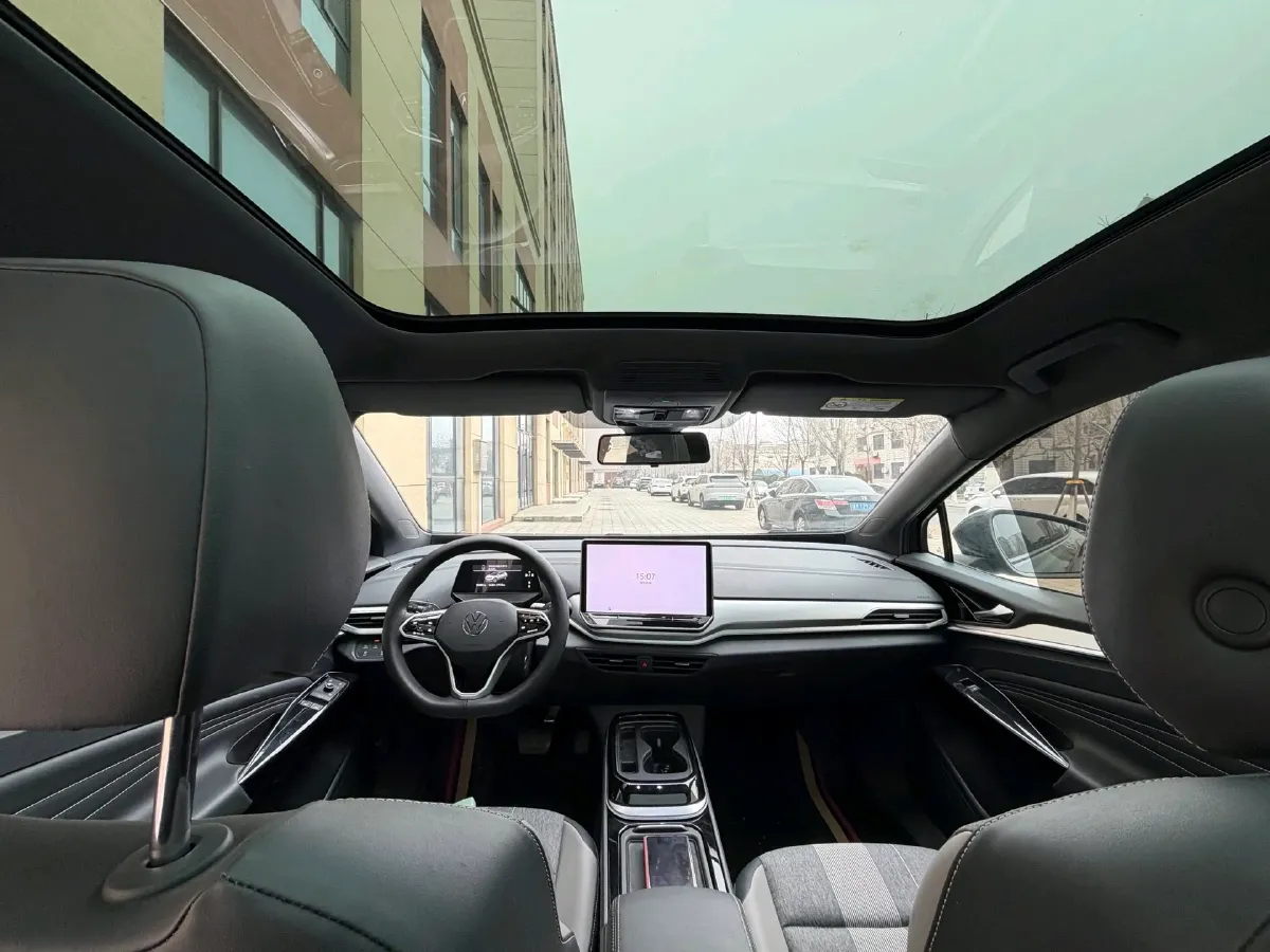 2025 Skoda Superb 2.0T 186HP L4 7DCT,autocango,china used car exporter,china ev exporter,chinese used car exporter,chinese used ev exporter