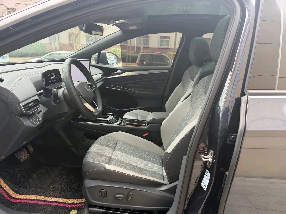 2025 Skoda Superb 2.0T 186HP L4 7DCT,autocango,china used car exporter,china ev exporter,chinese used car exporter,chinese used ev exporter