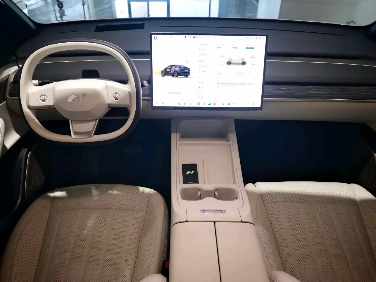 2024 ONVO L60 BEV 60KWH,autocango,china used car exporter,china ev exporter,chinese used car exporter,chinese used ev exporter