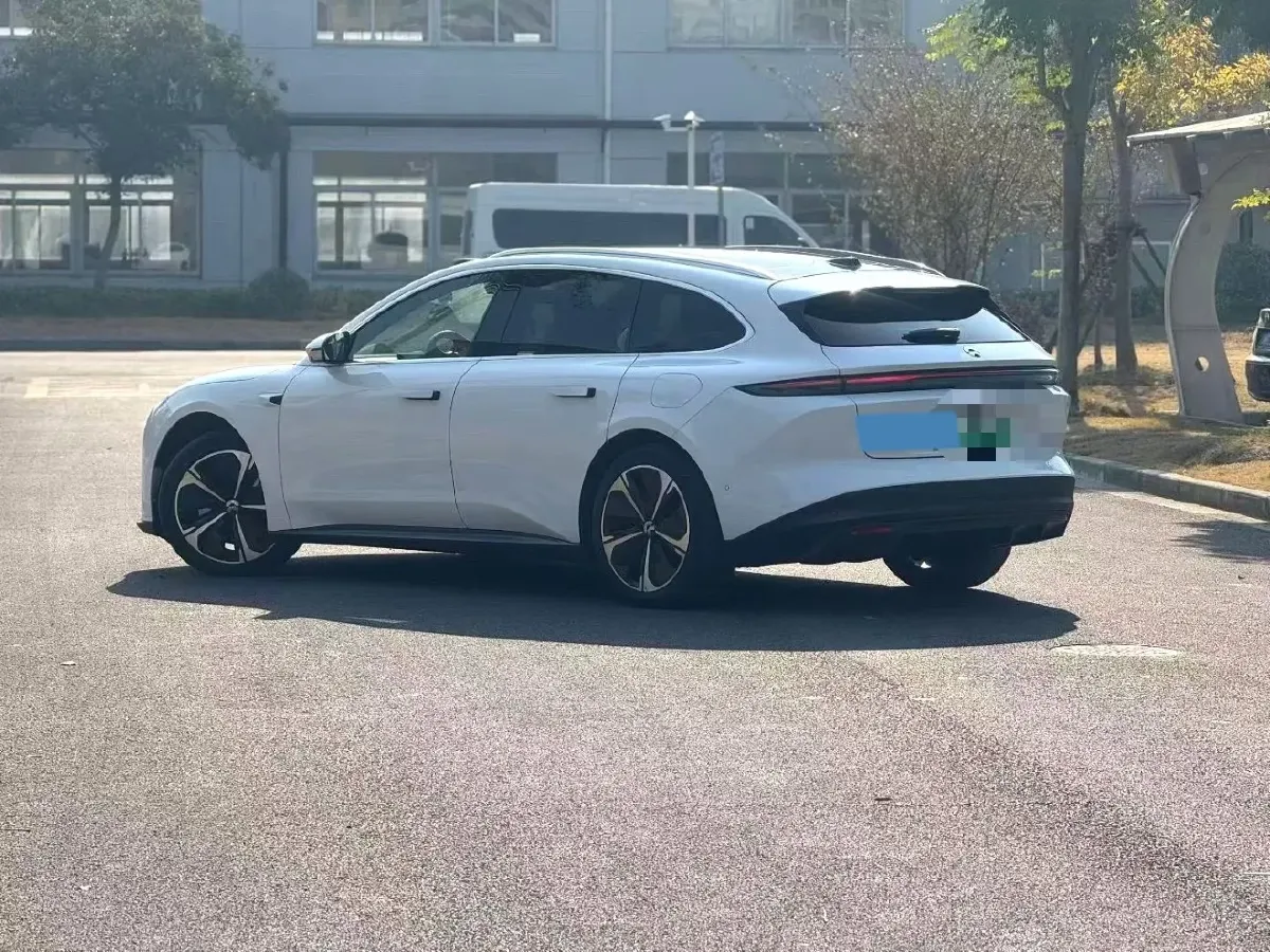 2023 NIO ET5T BEV 75KWH,autocango,china used car exporter,china ev exporter,chinese used car exporter,chinese used ev exporter