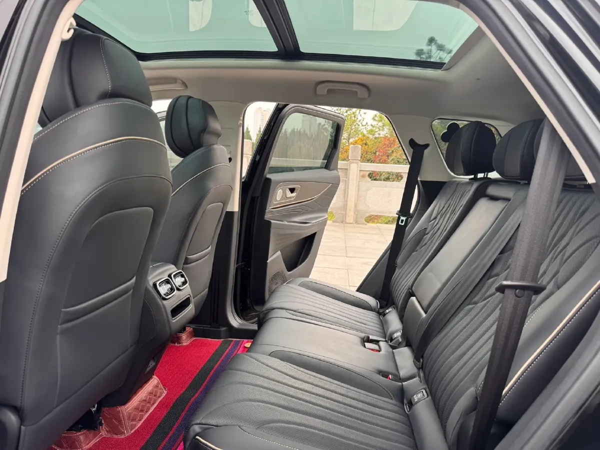 2023 Chery Tiggo 9 2.0T 261HP L4 7DCT,autocango,china used car exporter,china ev exporter,chinese used car exporter,chinese used ev exporter