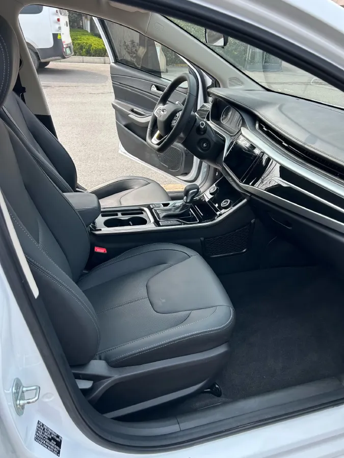 2023 Chery Arrizo 5 1.5L 116HP L4 CVT,autocango,china used car exporter,china ev exporter,chinese used car exporter,chinese used ev exporter