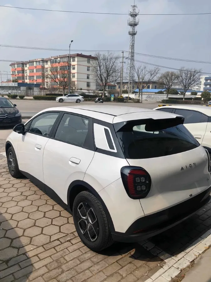 2025 Aion AION UT BEV,autocango,china used car exporter,china ev exporter,chinese used car exporter,chinese used ev exporter