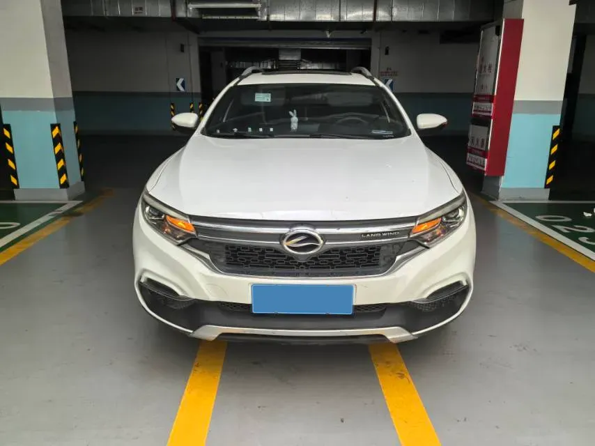 2018 Landwind XiaoYao 1.5T 163HP L4 CVT,autocango,china used car exporter,china ev exporter,chinese used car exporter,chinese used ev exporter