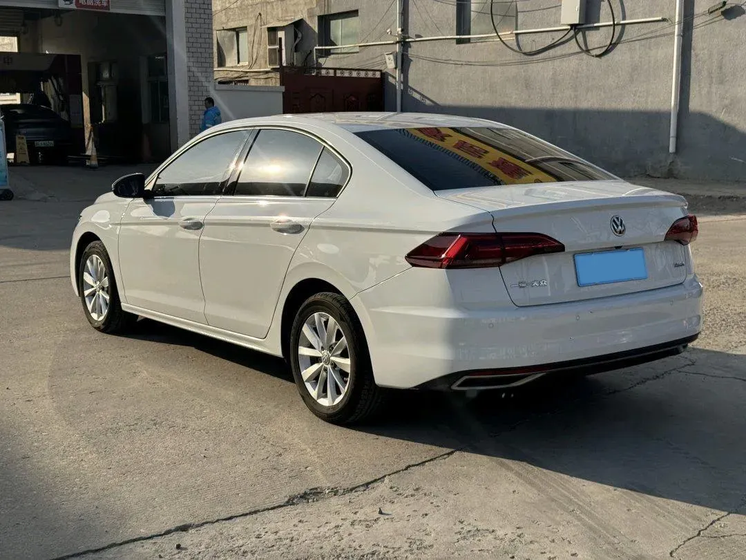 2020 Volkswagen Bora 1.5L 113HP L4 6AT,autocango,china used car exporter,china ev exporter,chinese used car exporter,chinese used ev exporter