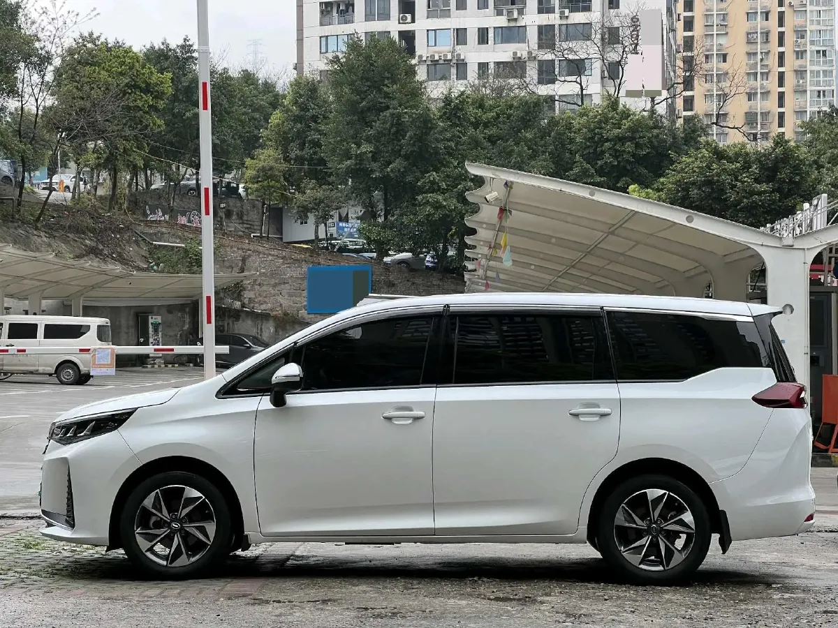 2023 GAC Trumpchi M6 1.5T 177HP L4 7DCT,autocango,china used car exporter,china ev exporter,chinese used car exporter,chinese used ev exporter