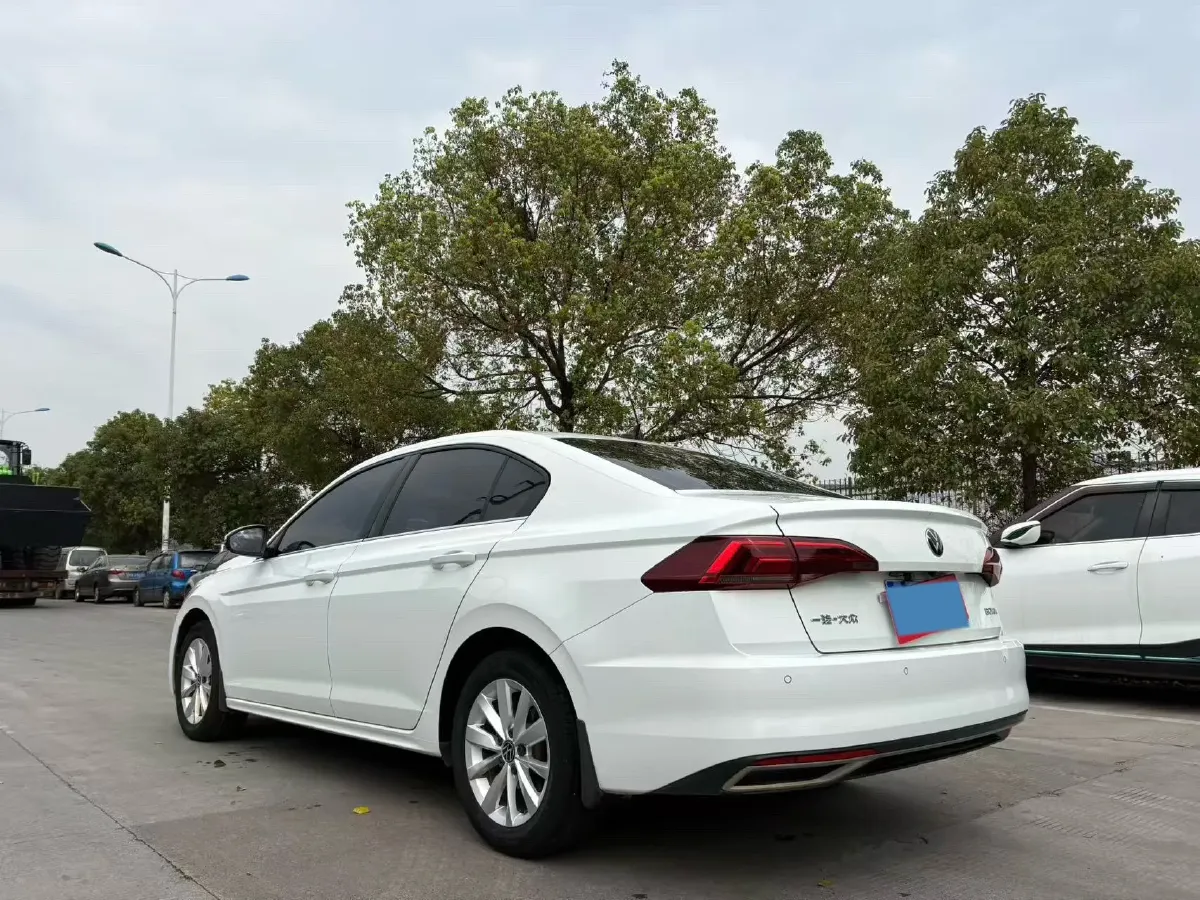 2021 Volkswagen Bora 1.5L 113HP L4 6AT,autocango,china used car exporter,china ev exporter,chinese used car exporter,chinese used ev exporter