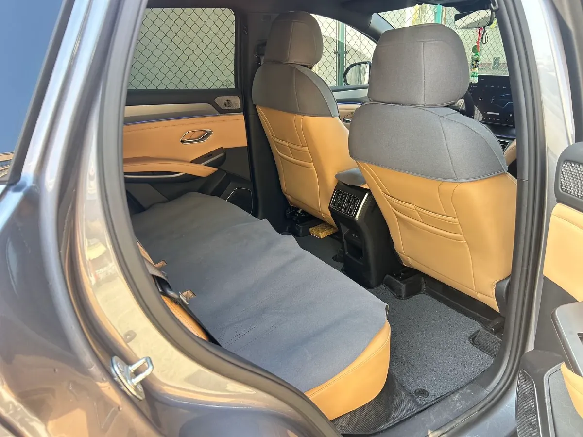 2024 BYD SongL DM-i 1.5L 101HP L4 E-CVT PHEV 26.6KWH,autocango,china used car exporter,china ev exporter,chinese used car exporter,chinese used ev exporter