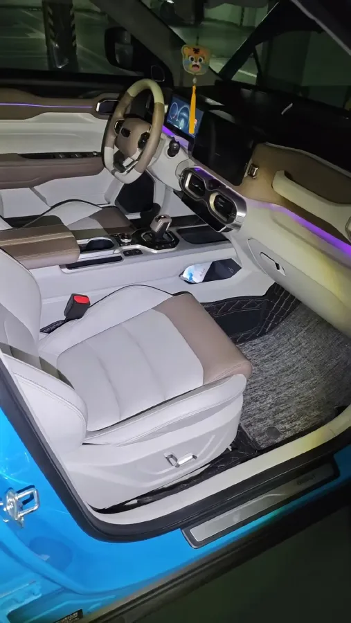 2020 Geely ICON 1.5T 177HP L3 7DCT,autocango,china used car exporter,china ev exporter,chinese used car exporter,chinese used ev exporter