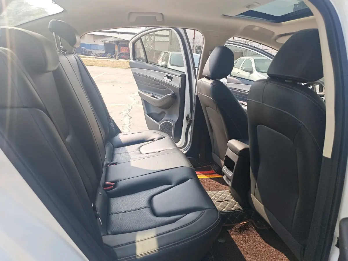 2019 Chery Arrizo 5 1.5L 116HP L4 5MT,autocango,china used car exporter,china ev exporter,chinese used car exporter,chinese used ev exporter