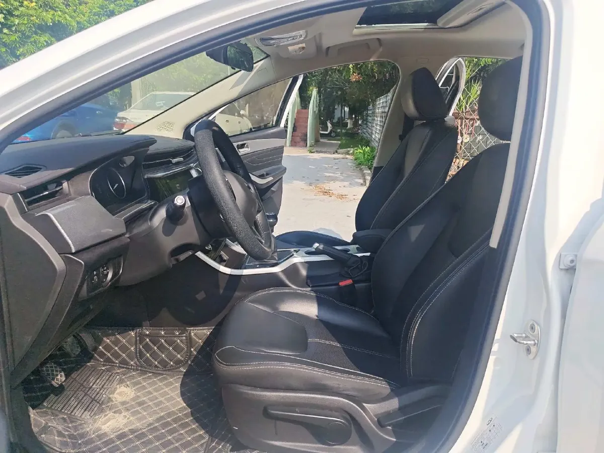 2019 Chery Arrizo 5 1.5L 116HP L4 5MT,autocango,china used car exporter,china ev exporter,chinese used car exporter,chinese used ev exporter