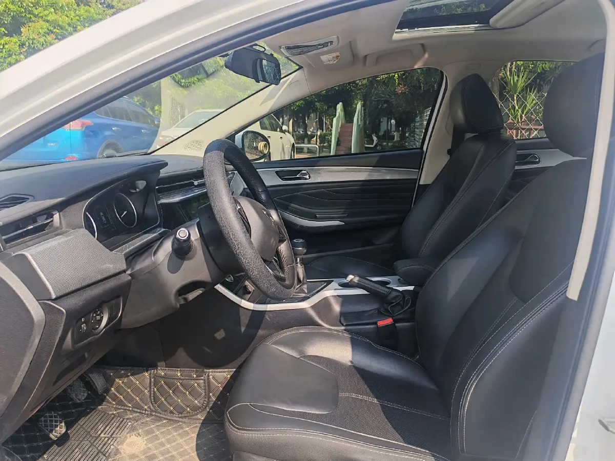 2019 Chery Arrizo 5 1.5L 116HP L4 5MT,autocango,china used car exporter,china ev exporter,chinese used car exporter,chinese used ev exporter