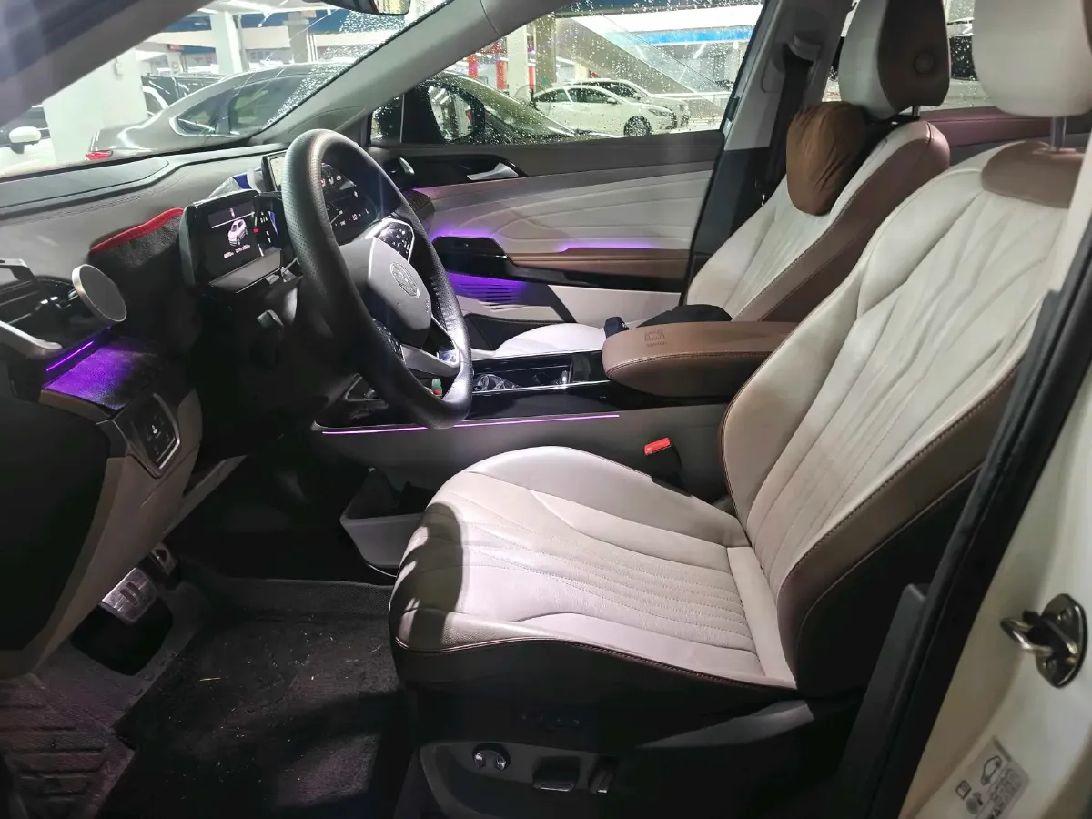 2022 Volkswagen ID.6 X BEV 83.4KWH,autocango,china used car exporter,china ev exporter,chinese used car exporter,chinese used ev exporter