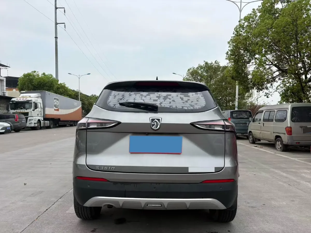 2019 Bestune X40 1.6L 114HP L4 5MT,autocango,china used car exporter,china ev exporter,chinese used car exporter,chinese used ev exporter