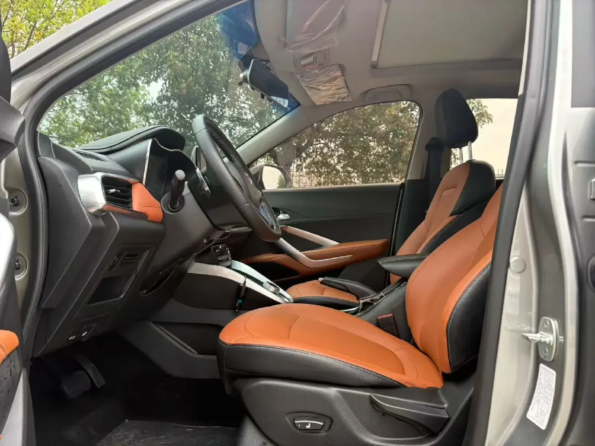 2019 Bestune X40 1.6L 114HP L4 5MT,autocango,china used car exporter,china ev exporter,chinese used car exporter,chinese used ev exporter