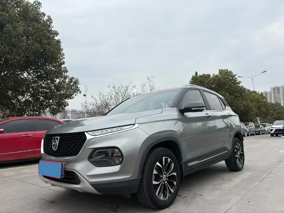 2019 Bestune X40 1.6L 114HP L4 5MT,autocango,china used car exporter,china ev exporter,chinese used car exporter,chinese used ev exporter