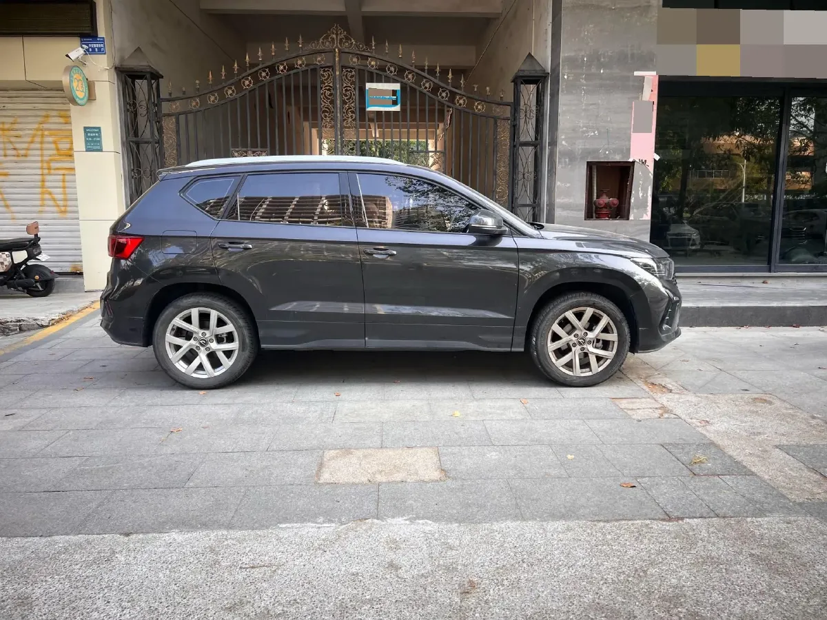 2024 Jetta VS5 1.4T 150HP L4 5MT,autocango,china used car exporter,china ev exporter,chinese used car exporter,chinese used ev exporter