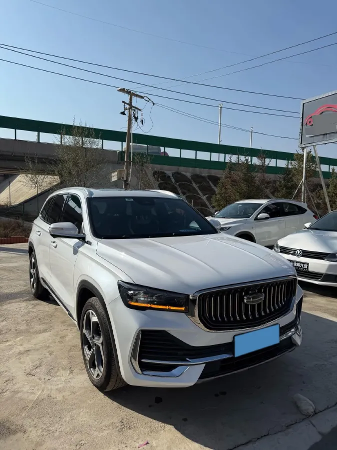 2021 Geely Monjaro 2.0T 218HP L4 7DCT,autocango,china used car exporter,china ev exporter,chinese used car exporter,chinese used ev exporter