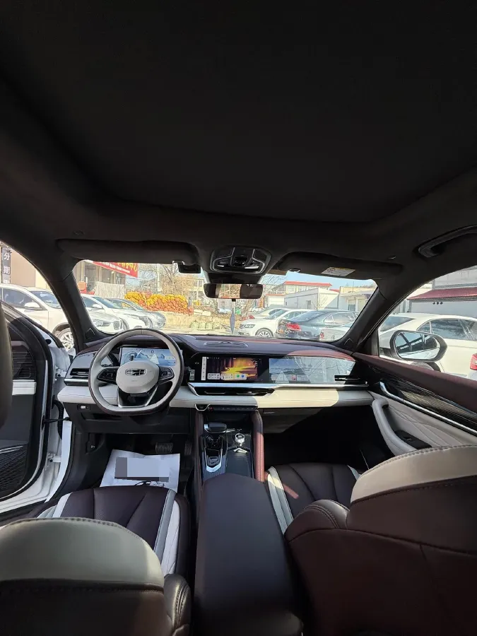 2021 Geely Monjaro 2.0T 218HP L4 7DCT,autocango,china used car exporter,china ev exporter,chinese used car exporter,chinese used ev exporter