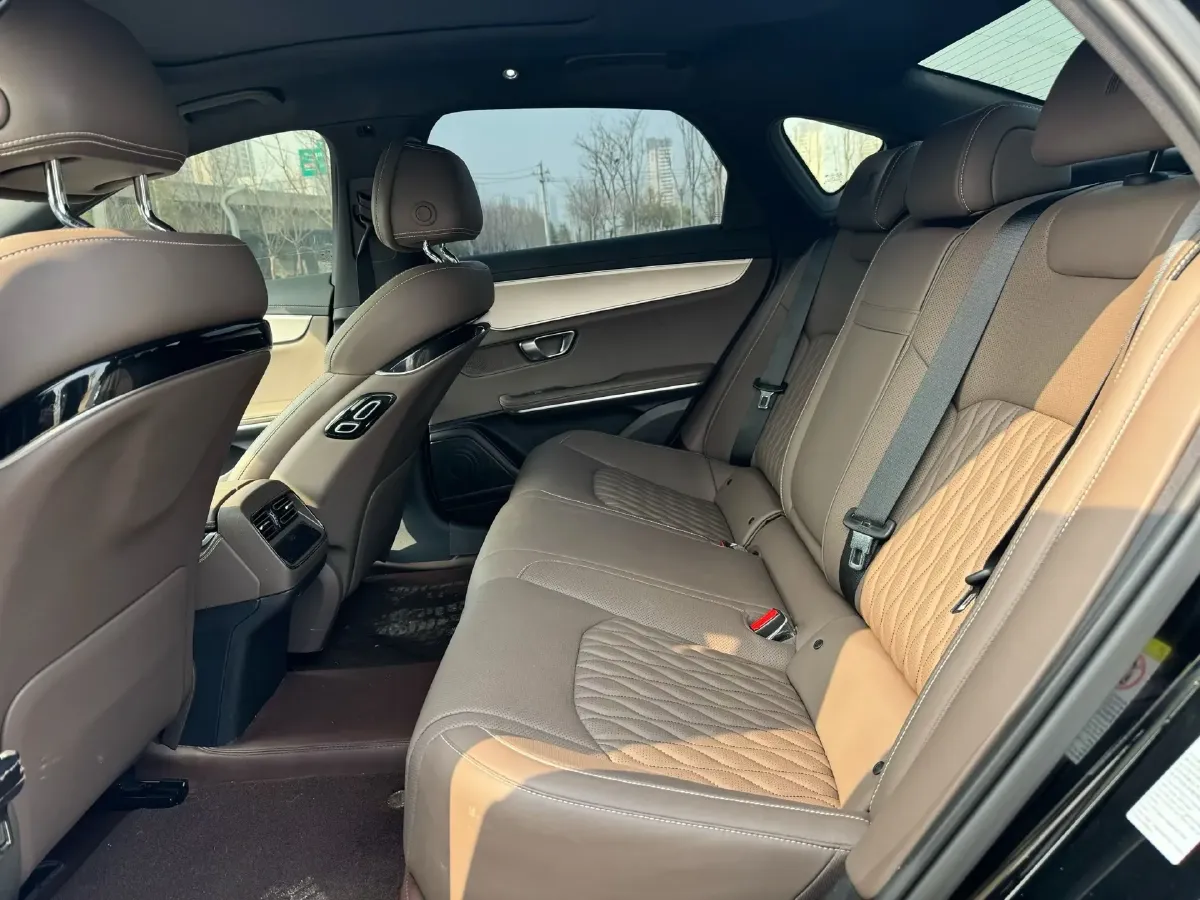 2025 BYD Han BEV 60.48KWH,autocango,china used car exporter,china ev exporter,chinese used car exporter,chinese used ev exporter