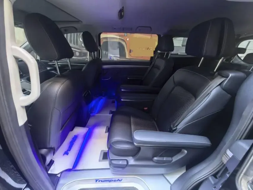 2023 GAC Trumpchi M8 2.0T 252HP L4 8AT,autocango,china used car exporter,china ev exporter,chinese used car exporter,chinese used ev exporter