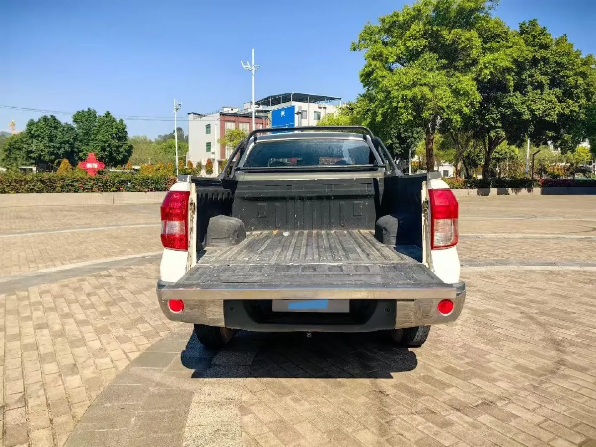 2017 Foday Lion F22 1.9T 150HP L4 6MT,autocango,china used car exporter,china ev exporter,chinese used car exporter,chinese used ev exporter